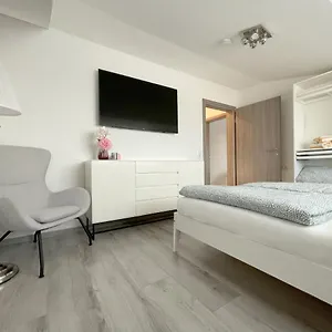 F10 Sky Appartement