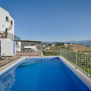 https://villa-portillo.es-andalucia.com